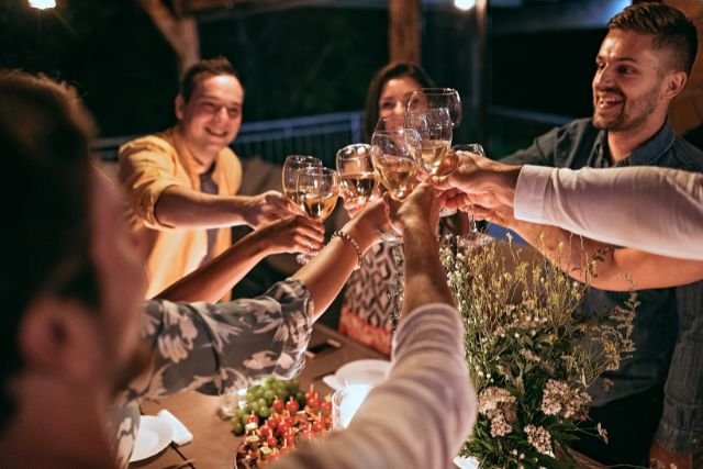 Introvert Hosting